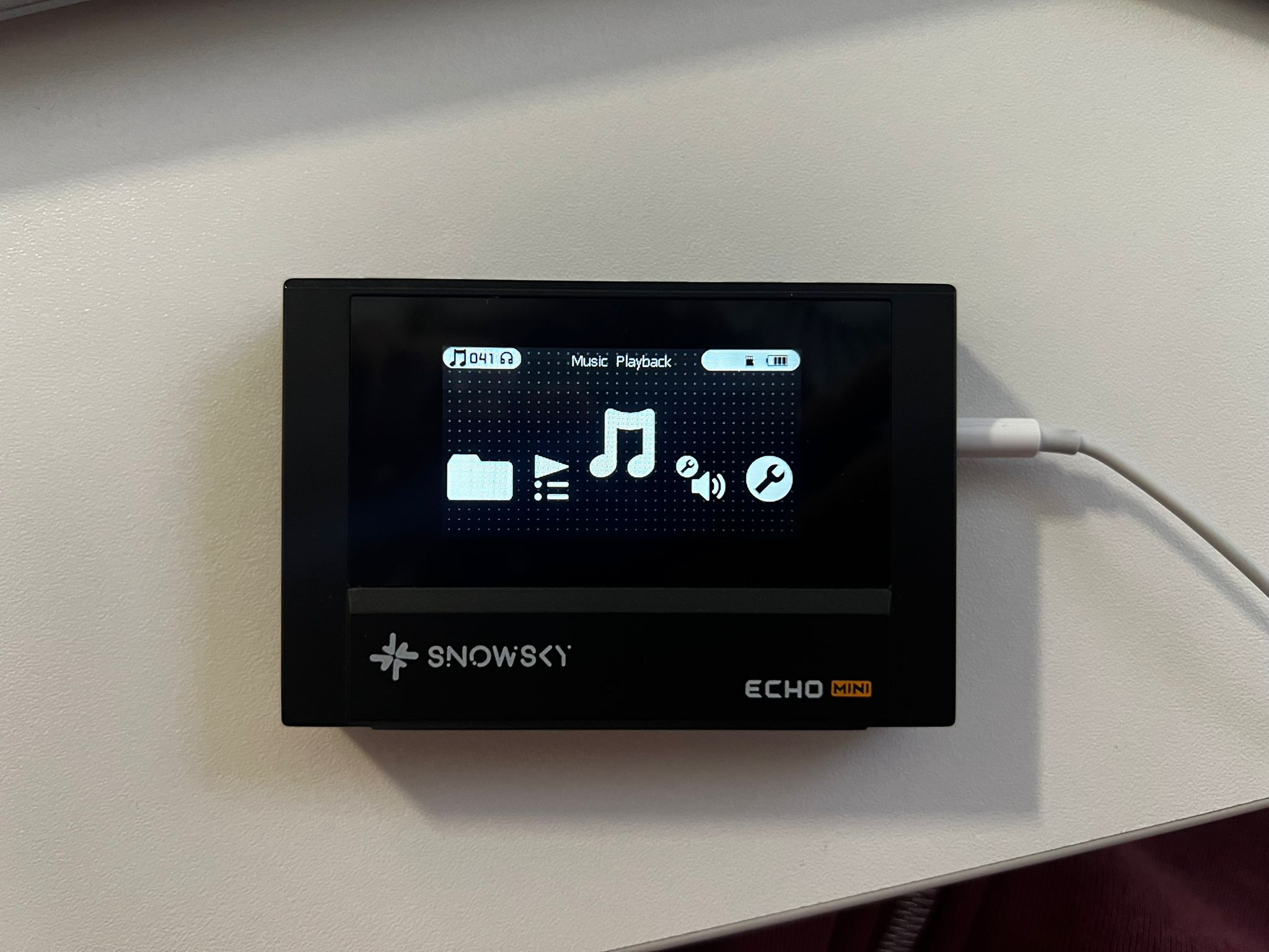 iiSU Official Theme - Image 2